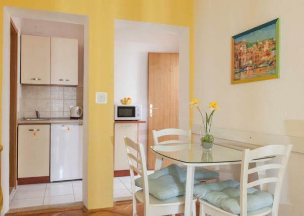 Apartmani Niko 포드고라 외부 사진